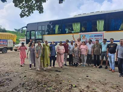 Friends Tours