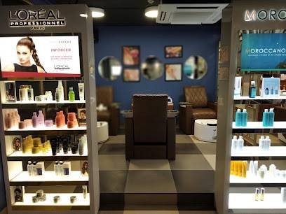 Looks Salon