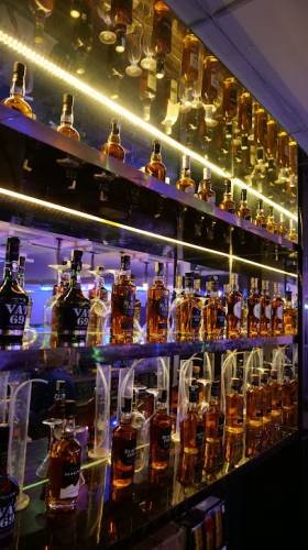 STAG NITE BAR