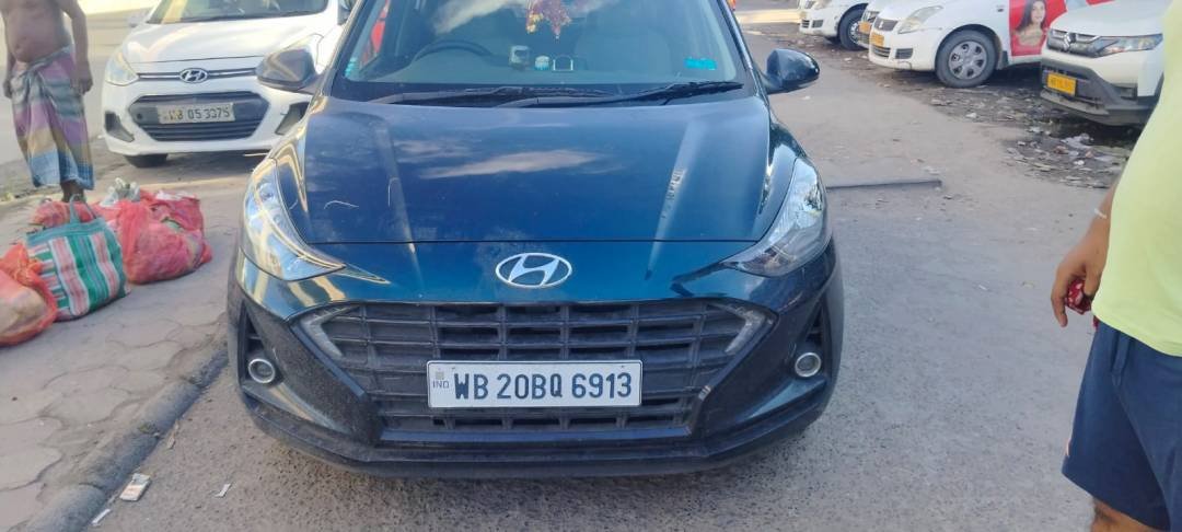 Kolkata Raj self drive car Rental