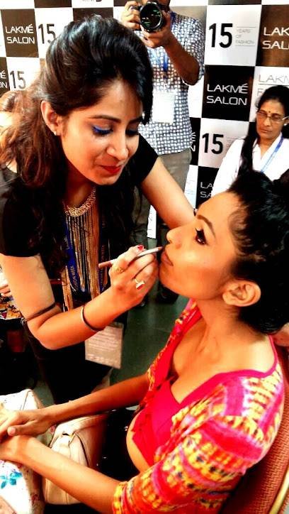 garima mohnani studio and unisex salon