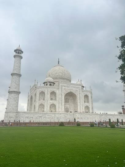 Fortunate Agra Tours