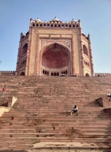 Fatehpur Sikri |Tourist Guide Service