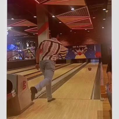 Timezone Phoenix Palassio Mall - Bowling, Arcade Games