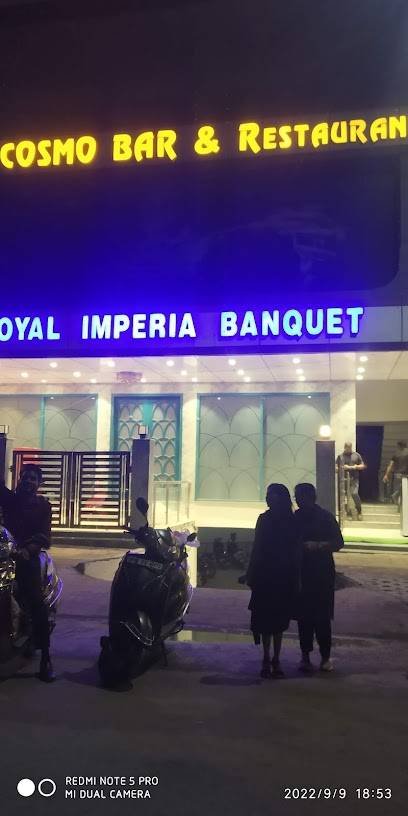 Cosmo Bar & Restaurant