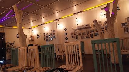 Hubble Bubble "The Lounge"