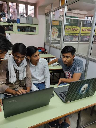 Data Expert Technical Institute