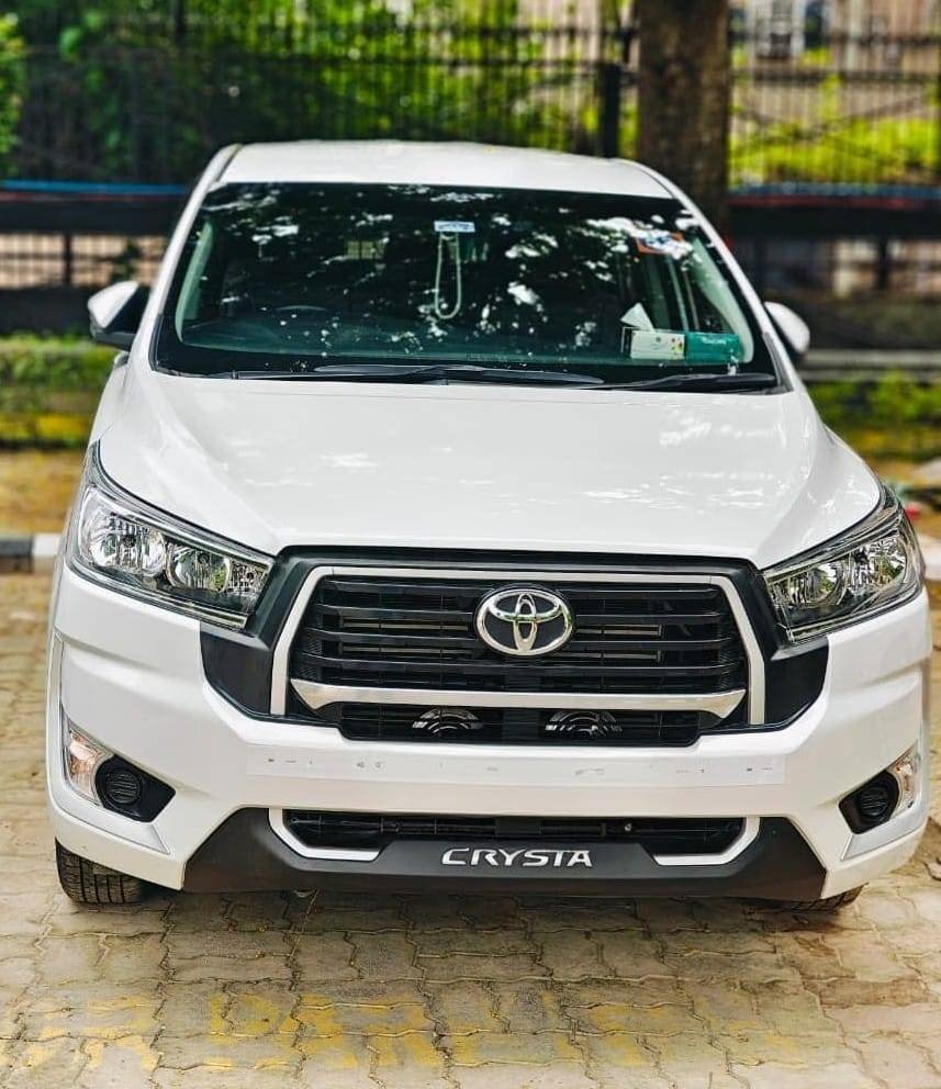 Lucknow Car Rental with Driver
