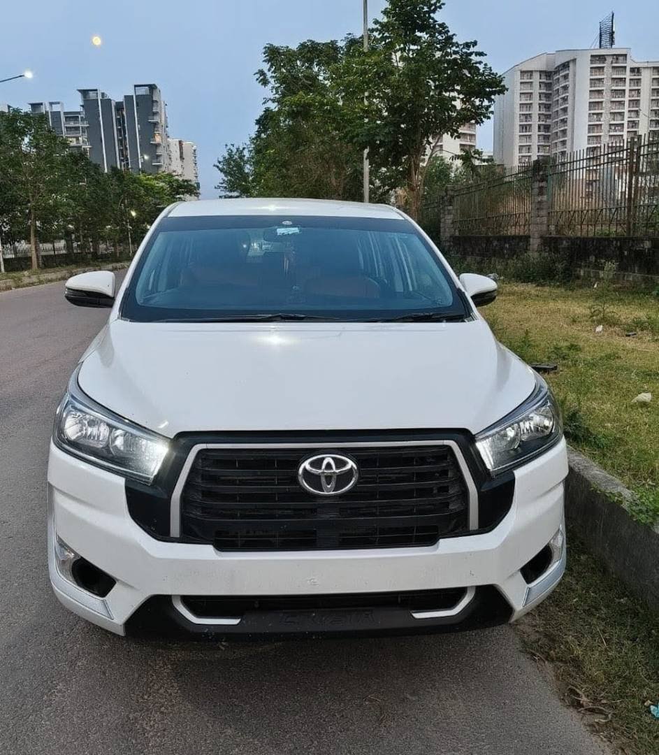Lucknow Car Rental with Driver
